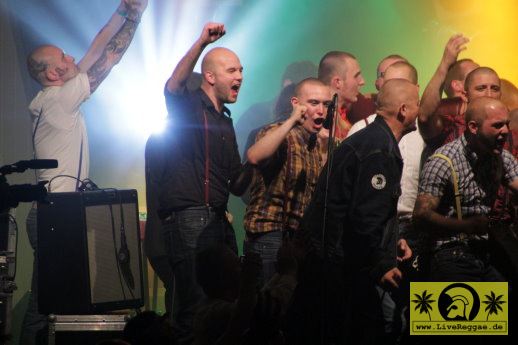 Roy Ellis (Jam) and The Magic Touch - Dynamite Ska Festival - Felsenkeller, Leipzig 01. November 2014 (17).JPG